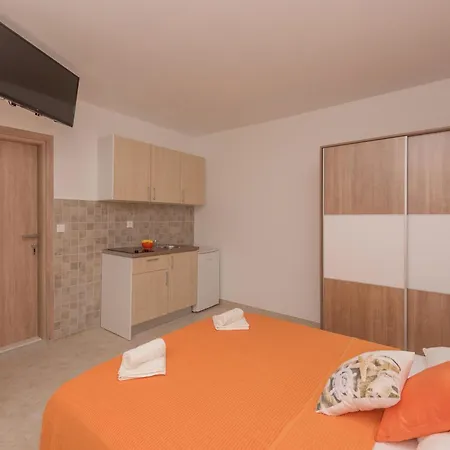 Sol Apartament Makarska