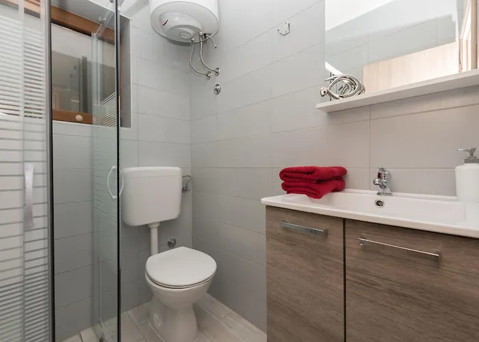 Sol * Μακάρσκα