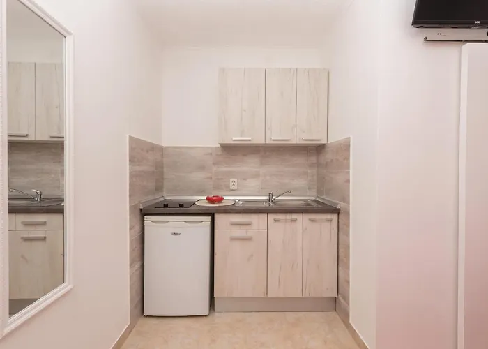 Sol * 马卡尔斯卡